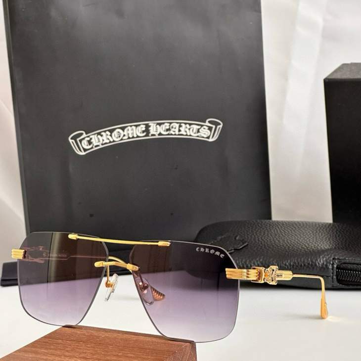 Picture of Chrome Hearts Sunglasses _SKUfw70121053fw